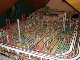 N Scale Layout | My Train 32 Engines 7 levels 6 years of bui… | Flickr