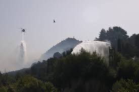 Jun 05, 2021 · τεράστια καταβόθρα εμφανίστηκε ξαφνικά σε χωράφι: Idvqzvhnd Pk3m