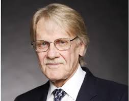 Santa Ana's Nicholas Academic Center gets a visit from a Nobel Laureate