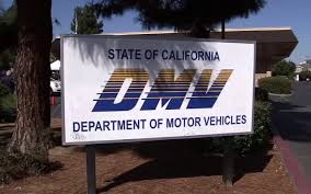 Dmv De California Reanuda Pruebas De Manejo Detras Del Volante