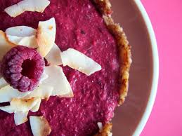 Marmorkuchen oder nussecken, bienenstich oder blätterteighörnchen, versunkene. Chai Berry Cake Rolling Tiger