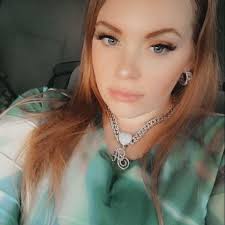 King Von's mom is the talk of the timeline after new photos surfaced  showing her natural body and ageless beauty at 50. She says no surgery, no  filters—just raw pressure! 👑💯 👇🏾📺