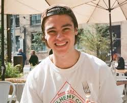 Bright places felix mallard height. Felix Mallard 15 Facts About The Ginny Georgia Actor You Need To Know Popbuzz