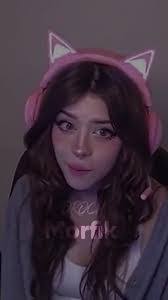 Hannah Liske's Instagram, Twitter & Facebook