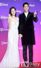 최근 배우 추자연과 우효광의 불륜설이 제기됐다. Hg3qj87ht490ym