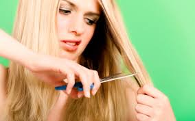 These types of combs conduct electricity, which helps. Fixes For Problems And Issues With Dull And Dry Looking Static Hair
