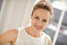 PINNLAND EMPIRE: AN INTERVIEW WITH TAMI STRONACH