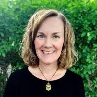 400+ "Lafonda" profiles