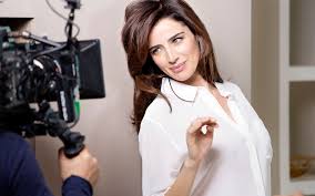 Luisa ranieri (born 16 december 1973) is an italian actress and tv presenter. Luisa Ranieri La Bellezza Fine A Se Stessa Non Porta Lontano Vogue Italia