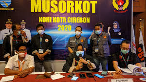 Satpol pp atau satuan polisi pamong praja merupakan perangkat pemerintah daerah dalam memelihara ketentraman dan ketertiban umum serta kota padang panjang merupakan salah satu kota di provinsi sumatera barat, indonesia. Loeongan Satpol Pp Kota Cirebon Lowongan Kerja Planet Fashion Pgc Cirebon Penerimaan Petugas Pendukung Penyelenggaraan Ketertiban Umum Dan Ketentraman Serta Perlindungan Jcmpontodevista