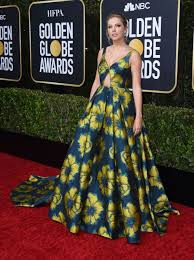 Shailene woodley confirmed that she is engaged to green bay packers quarterback aaron rodgers. Photos 2020 Golden Globes Red Carpet
