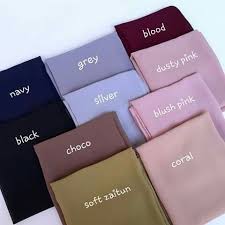 Maybe you would like to learn more about one of these? 98 Hmu Ideas In 2021 Hijab Fashion Hijab Designs Scarf Photography