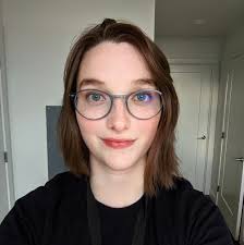 It's always amazing when some new bit of information pops up in the  records. Today I have found a record of a slave named John Skinner  (1776-1850). John's death is recorded as