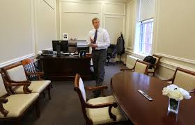 Charlie Baker pᴀsses on traditional office for simpler confines - The  Boston Globe