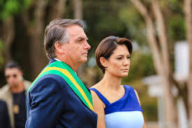 Bolsonaro diz que n&atilde;o quer Michelle na ...