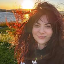 Mindy Maynard Pongpanik (@melinda.pongpanik) • Facebook, Connect with  friends