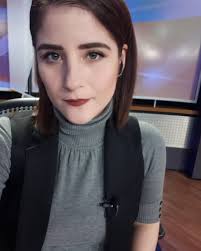 Sigue a Alejandra Poblano. en sus redes sociales