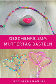 Muttertagsgeschenk Basteln Mit Kindern Mama Im Spagat In 2020 Muttertagsgeschenke Basteln Mit Kindern Muttertagsgeschenk Basteln Muttertag Basteln