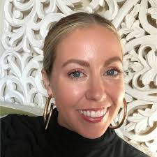 Susan Persons's Instagram, Twitter & Facebook