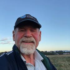 Where to find carpeted floor mats and a manual for a 2022 Subaru Crosstrek?