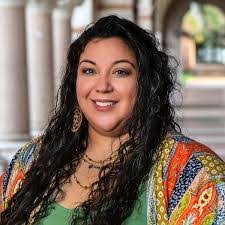 Maritza Carpio's Instagram, Twitter & Facebook