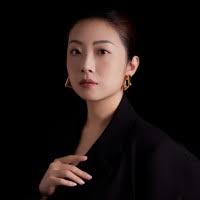 30+ "Olivia Hou" profiles