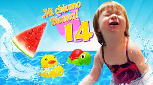 Per te fantastici premi solo su boing! Canzoni In Italiano Canta Con Me Video E Giochi Con I Giocattoli In Piscina Youtube