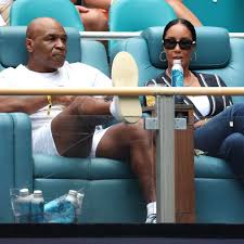 Alex Pereira Fans page