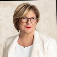 100+ "Maureen Flynn" profiles