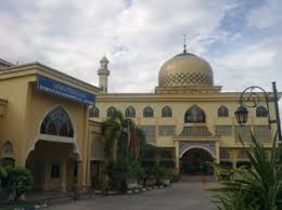 The property was developed in 1990s. Air Kolah Masjid The Royal Orchard