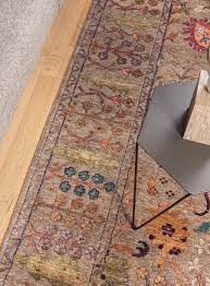 pin op modern vloerkleed