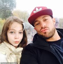 Deep & soulful house music mixed live on 2 turntables. Duncan James Reveals He Has Had Filler Injections In His Jaw Daily Mail Online