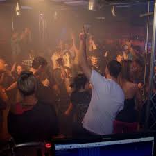 Terms in this set (37). Fun Die Party Arena Party Sound Nachtleben