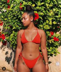 Hot pictures of girls in bikinis for your sunday. Pin On Swimwear
