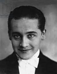 Image of Max Hansen, 1930 (b/w photo)