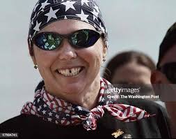 624 Neck 2001 Stock Photos, High-Res Pictures, and Images