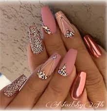 Pink Rhinestones Goldene Nagel Braut Nagel Susse Nagel