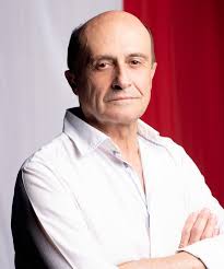 Pepe Viyuela: "Todos tenemos en la cabeza la idea de Picasso, ninguno sabe  acerca de su vida ni de su carácter"