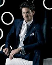 We did not find results for: Abito Sposo Armani Blu Abito Da Sposo Cerimonia Uomo 2017 Roveraia Vestibilita