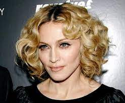 Madonna Visits Malawi For Groundbreaking Ceremony At Her School For Poor Girls Hair Styles Madonna Hairstyles Haircuts