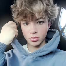 Offbeat Edits of Jackson Harvey