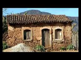 A ruin or an old, abandoned house. Cicero Nogueira Tapera Velha Youtube
