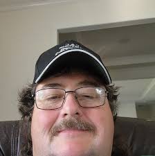 Any tips for drying and skinning fresh-cut wood?