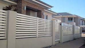 Hitam memang kelam, putih juga terlalu mainstream. Model Pagar Minimalis Terbaru Warna Putih Desain Depan Rumah Minimalis Ide Pagar