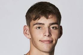 21-årig aarhusianer går viralt efter sindssygt dunk: 'Da jeg ser folks  reaktioner, ved jeg, det er ret godt'