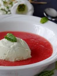 Glace Avocat Coco Et Soupe De Fraises Pasteque A La Menthe Et Poivre De Kampot Epices Moi Soupe De Fraises Alimentation Recettes Minceur