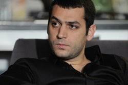 Yazar olurum da görürsün bunu inş Serkay Tutuncu Kimdir Kac Yasinda Boyu Vikipedi Biyografisi