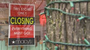 I'd been going there all through high. Final Chapter For Downtown Seattle Barnes Noble As Other Retailers Close Shop King5 Com