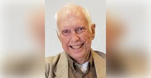 Arthur Montini's Instagram, Twitter & Facebook