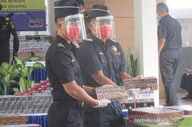 Arteri yos sudarso, semarang kode pos 50144. Lowongan Bea Cukai 2021 Semarang Tingkatkan Kualitas Dan Kompetensi Bea Cukai Medan Adakan Tersedia Loker Untuk Berbagai Kalangan Dari Lulusan Sma Smk Fresh Graduate